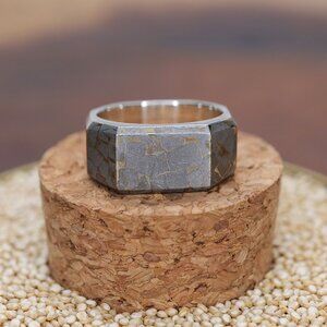 Authentic David Yurman Meteorite Signet Ring - Size 12 (NEW)